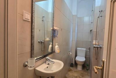 Apartament cu 5 camere decomandat în Ștefan cel Mare - 8