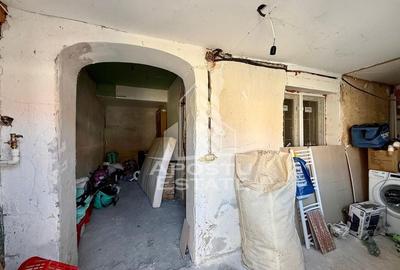 Apartament o camera, 31mp,curte comuna,zona Lunei - 7