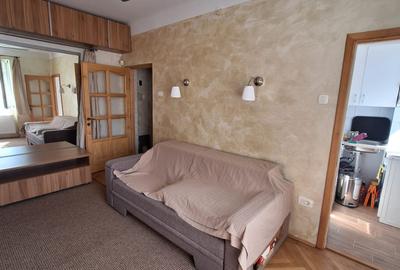 Inchiriem Garsoniera Moderna Semidecomandata Centrul Istoric - 12