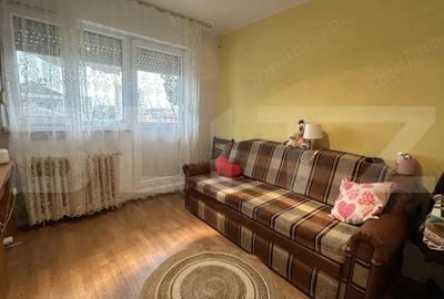 Apartament decomandat cu trei camere si doua bai, zona Iosia - 6