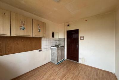 Cartier Florilor, Aleea Violetelor, garsoniera cu baie separata pe etaj Cartier Florilor, Aleea Violetelor, garsoniera cu baie separata pe etaj - 3