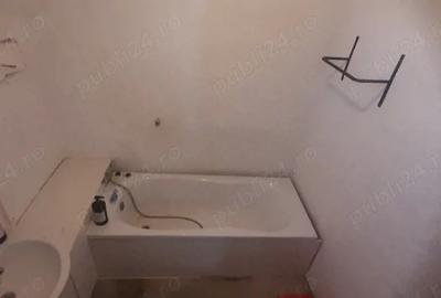 Casă cu 4 camere cu Teren 2800 Mp în Crocna - 7