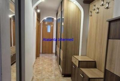 Apartament cu 3 camere, mobilat în Inel II