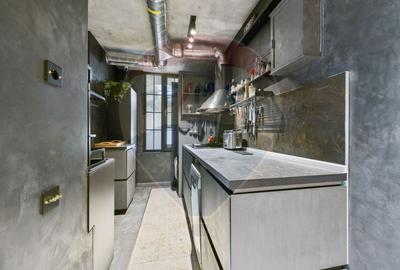 Apartament 2 Camere cu Istorie si Vibe Urban- Pta Sfatului, Brasov - 9