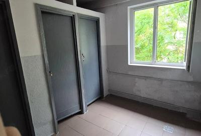 Garsonieră decomandată în UMT - 7