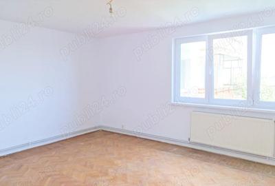 Apartament cu 3 camere decomandat în Orizont - 7