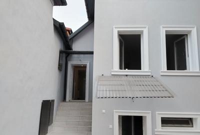 Casă cu 4 camere cu Teren 50 Mp în Dosu Bricii - 1