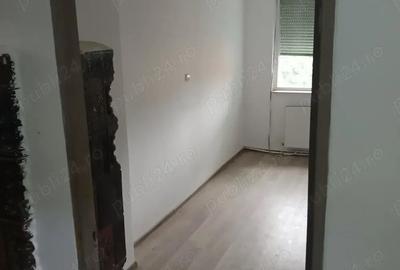 Apartament de vanzare - 1