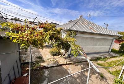 Casa Targu Neamt,zona centrala,centrala-gaz,apa,curent,canalizare,beci - 3