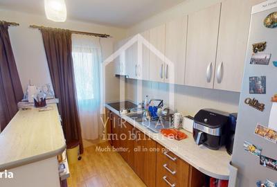 Casă cu 4 camere cu Teren 500 Mp în Sadu - 12