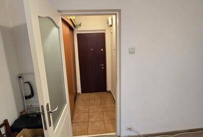 Garsoniera 32 mp, Titan, Str. C-tin Brancusi, Bl. M13, Parter - 3