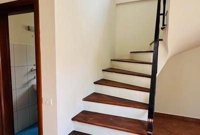 Vila Individuala Laguna Albastra | Bucatarie complet mobilata | Teren 600mp - 9