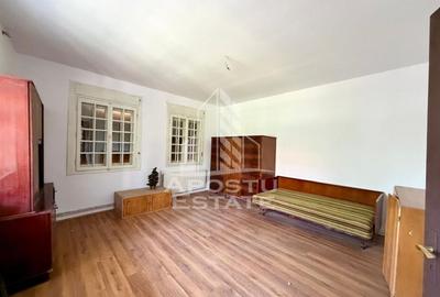 Casă individuală cu 7 camere cu Canalizare în Sânandrei - 3