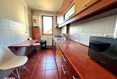 Apartament cu 3 camere decomandat în Polivalentă - 6