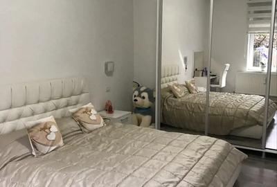 Casă cu 4 camere în Central - 10