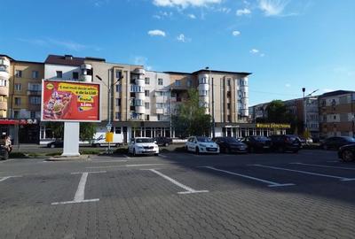 Spatiu Comercial de Vanzare 780 mp utili - Vitrina 63 m - Locatie buna - 10