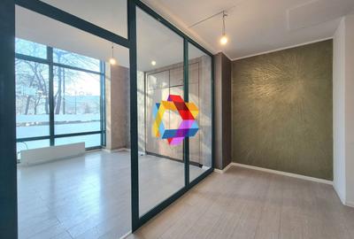 Spațiu comercial cu vad -  200 mp - 2