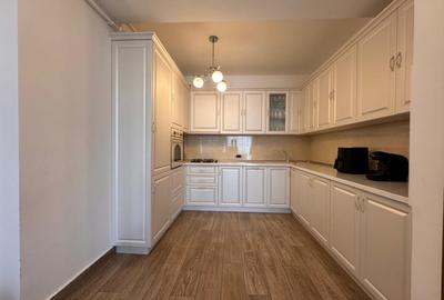 Apartament cu 3 camere decomandat, mobilat în 13 Decembrie - 4