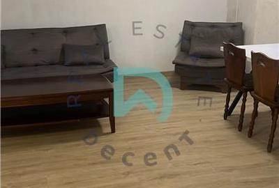 Casă individuală cu 5 camere cu Canalizare în Centrul Civic - 10