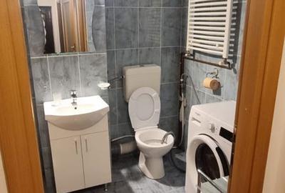 Apartament cu 3 camere decomandat în Central - 2