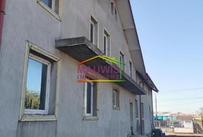 Vand pensiune,  structura d p m 12 camere plus 2 garsoniere in Dascalu - 4