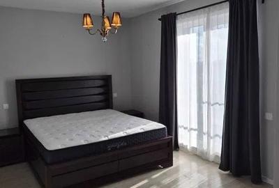 Apartament cu 3 camere decomandat în Central - 12