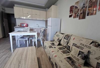 Garsonieră decomandată în Traian - 1