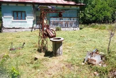 Teren de 3800 mp, în Cueni - 1