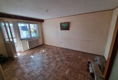 Tomis 1 amfiteatru-apartament 3 camere decomadat
