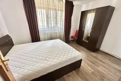 Apartament cu 3 camere semidecomandat, mobilat în Cetate - 3