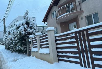 Casă cu 5 camere în Central - 3