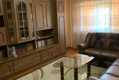 Direct proprietar vand apartament 2 camere, decomandat - zona PODU ROS NICOLINA Direct proprietar vand apartament 2 camere, decomandat - zona PODU ROS NICOLINA - 1