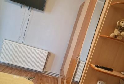 Apartament cu 2 camere semidecomandat în Micro 16 - 2