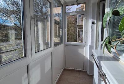 Apartament cu 2 camere decomandat în Lujerului - 6