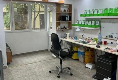 De vânzare - Spațiu comercial 56 mp - Intrare din stradă + casa scarii - 1