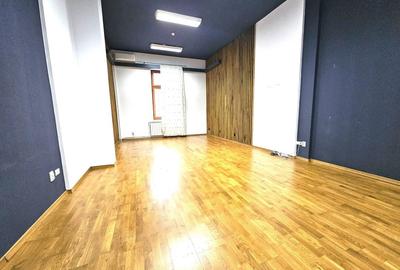 Birou, de 44 mp, în Ultracentral - 3