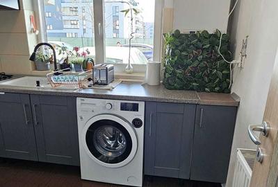 Apartament cu 2 camere decomandat în Titan - 2