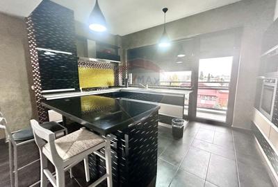 Spațiu comercial, de 926.10998535156 mp, în Central - 14