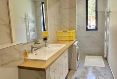Casă cu 5 camere cu Teren 2908 Mp în Central - 8