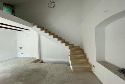 UNIRII COPOSU-VILA RENOVATA 2025 UNIRII COPOSU-VILA RENOVATA 2025 - 3