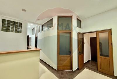 Spațiu comercial, de 88.400001525879 mp, în Ultracentral - 2