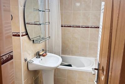 Garsonieră decomandată în Central - 2