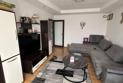 Apartament cu 3 camere decomandat în Tomești - 6