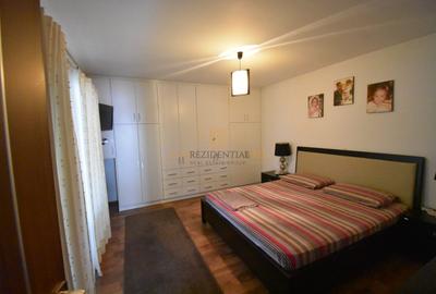 Duplex cu 4 camere cu Canalizare în 1 Decembrie - 8