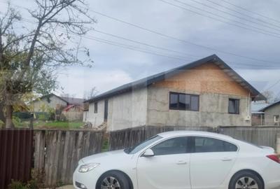 Casă cu 3 camere cu Teren 900 Mp în Drăgănești - 17