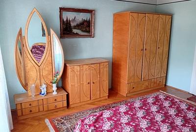 De vanzare casa construita pe 3 niveluri - 7