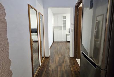 Apartament cu 3 camere decomandat în Nufărul - 5