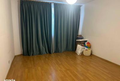 Apartament cu 2 camere decomandat în Precista
