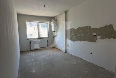 Apartament cu 3 camere decomandat în Florești - 6