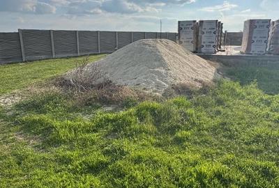 Casă cu Teren 685 Mp în Central - 3